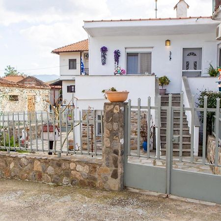 Titika House ξενώνας Βρασνά Εξωτερικό φωτογραφία
